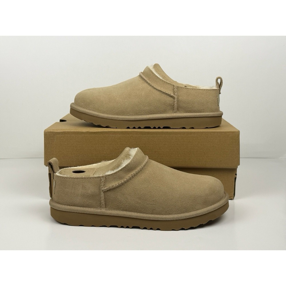 UGG Kids Classic Micro‎ Boots Kids Size 2 Sand Model 1174410K